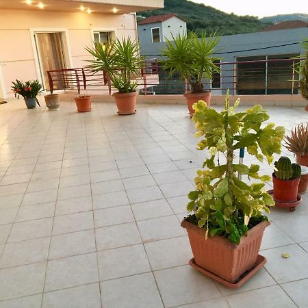 Luxury House In Nafplio With A Great View Balcony Apartment Exterior photo